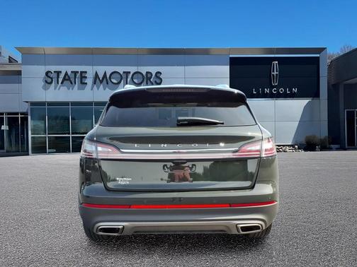 Green Metallic 2023 Lincoln Nautilus Standard
