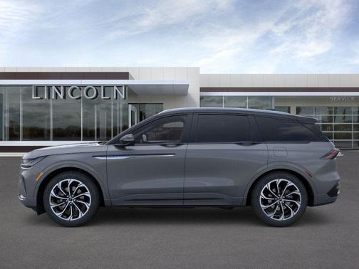 2025 Lincoln Nautilus Reserve