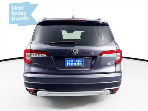 2022 Honda Pilot AWD Elite