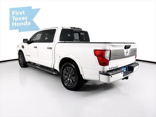 2017 Nissan Titan Platinum Reserve