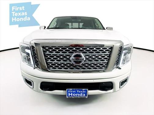 2017 Nissan Titan Platinum Reserve