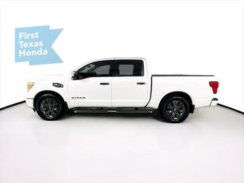 2017 Nissan Titan Platinum Reserve
