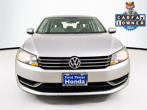 Reflex Silver Metallic 2015 Volkswagen Passat 1.8T S