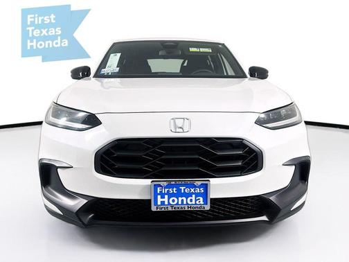 Platinum White Pearl 2026 Honda HR-V 2WD Sport