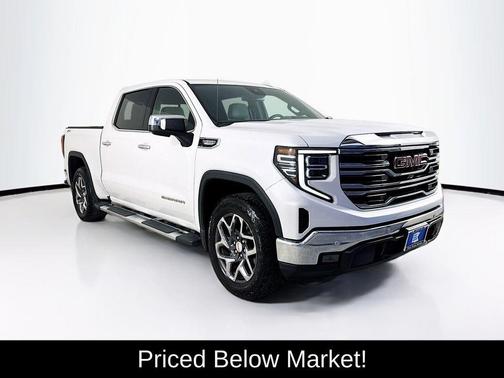 White Frost Tricoat 2024 GMC Sierra 1500 SLT