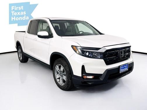 Platinum White Pearl 2026 Honda Ridgeline RTL