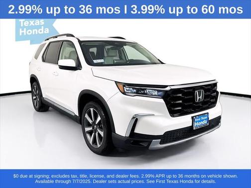 2025 Honda Pilot Touring 8-Passenger