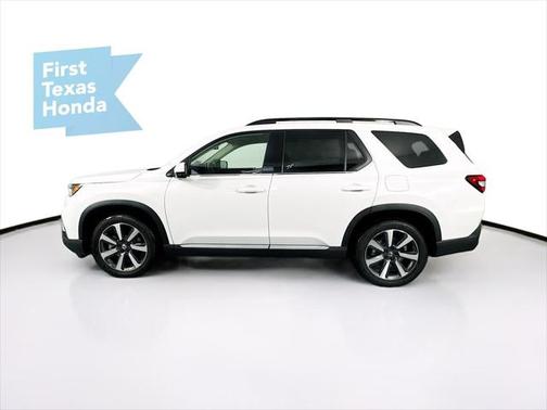 2025 Honda Pilot Touring 8-Passenger