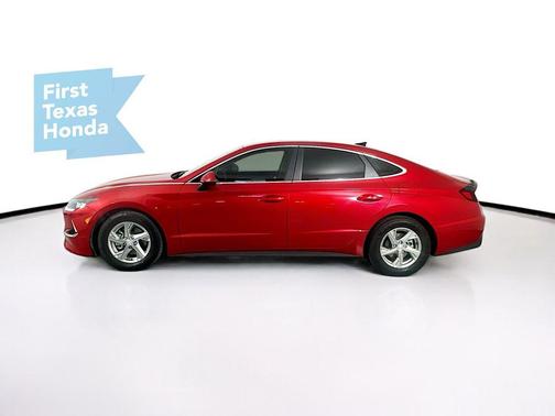 2022 Hyundai SONATA SE