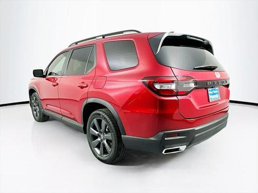 2025 Honda Pilot Sport