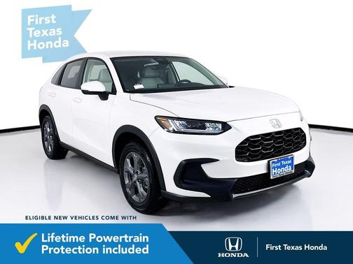 Platinum White Pearl 2026 Honda HR-V LX