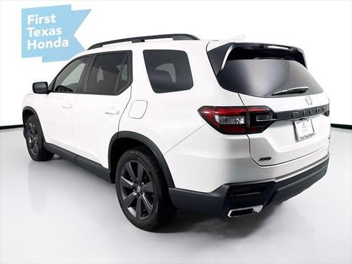 2025 Honda Pilot Sport