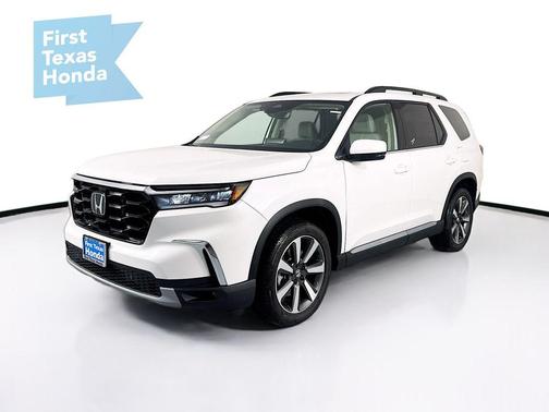 2025 Honda Pilot Touring 8-Passenger