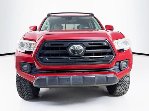 Barcelona Red Metallic 2018 Toyota Tacoma SR