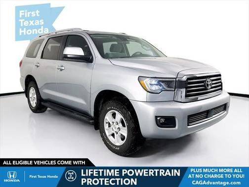 2022 Toyota Sequoia SR5