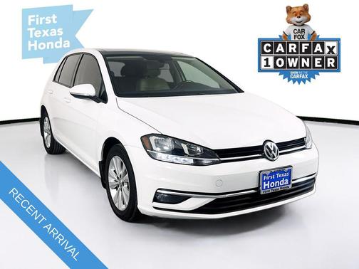 2018 Volkswagen Golf TSI SE