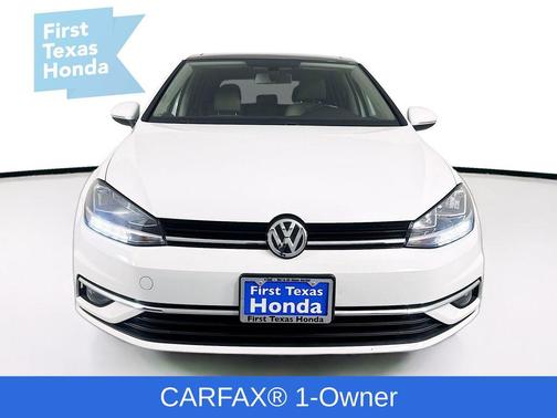 2018 Volkswagen Golf TSI SE