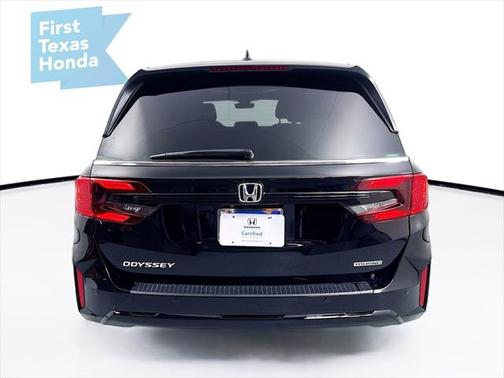2025 Honda Odyssey Touring