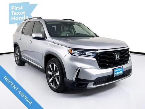 2025 Honda Pilot Touring 8-Passenger