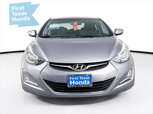 2015 Hyundai ELANTRA SE