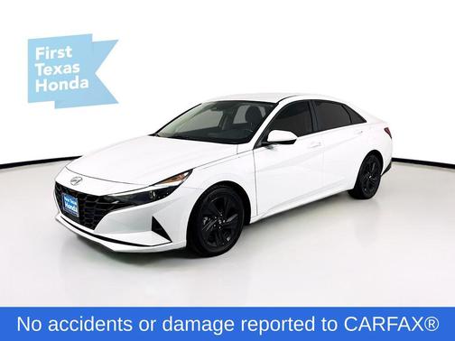 2021 Hyundai ELANTRA SEL