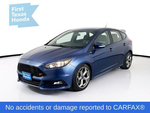 2018 Ford Focus ST