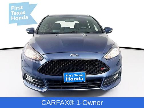 2018 Ford Focus ST