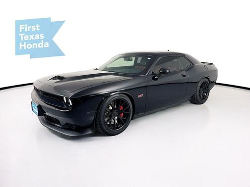 2016 Dodge Challenger SRT 392