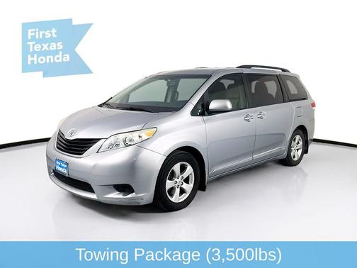 2013 Toyota Sienna LE