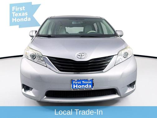 2013 Toyota Sienna LE