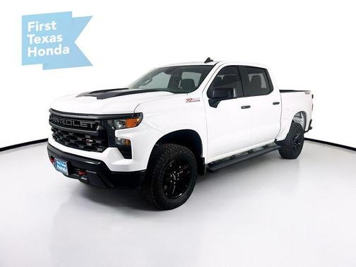 2024 Chevrolet Silverado 1500 Custom Trail Boss