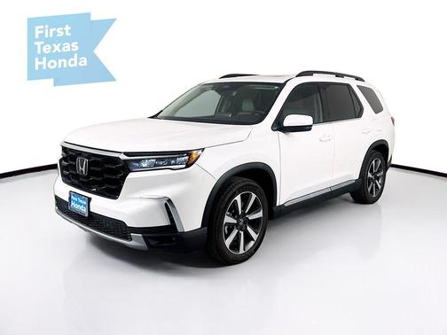 2025 Honda Pilot Touring 8-Passenger