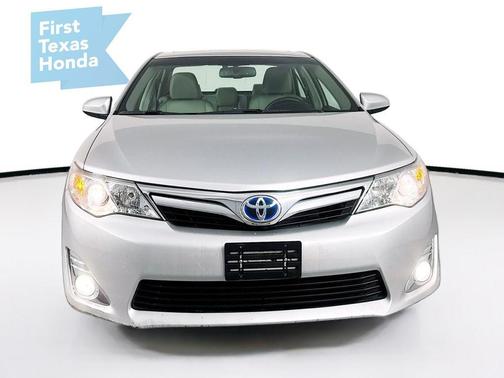 2012 Toyota Camry Hybrid XLE