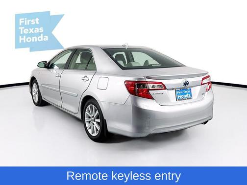 2012 Toyota Camry Hybrid XLE