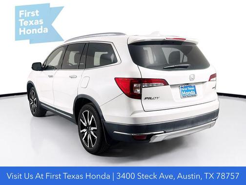 2022 Honda Pilot Touring 8-Passenger