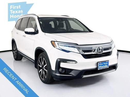 2022 Honda Pilot Touring 8-Passenger