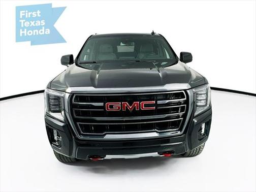 2023 GMC Yukon XL 4WD AT4