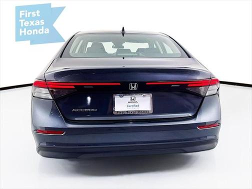 2025 Honda Accord LX 1.5T