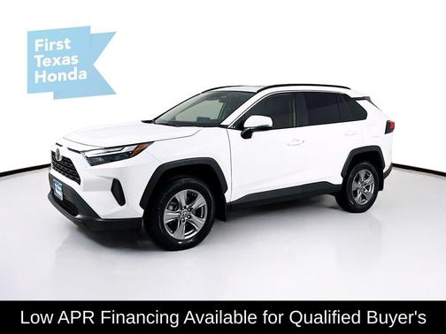 Ice Cap 2024 Toyota RAV4 XLE