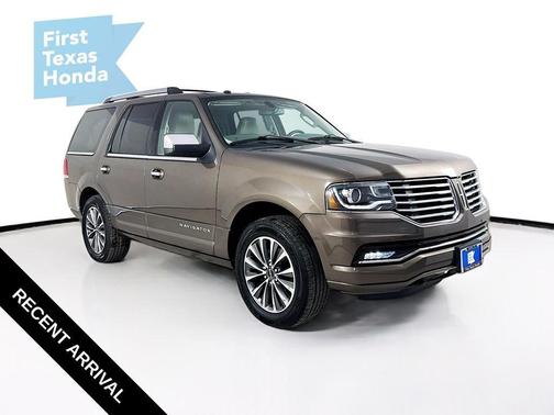 RIVIERA SANDS LIGHT BROWN MET 2017 Lincoln Navigator Select
