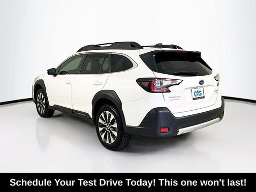 Crystal White Pearl 2025 Subaru Outback Limited XT