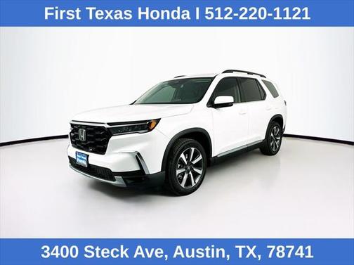 2025 Honda Pilot Touring 8-Passenger