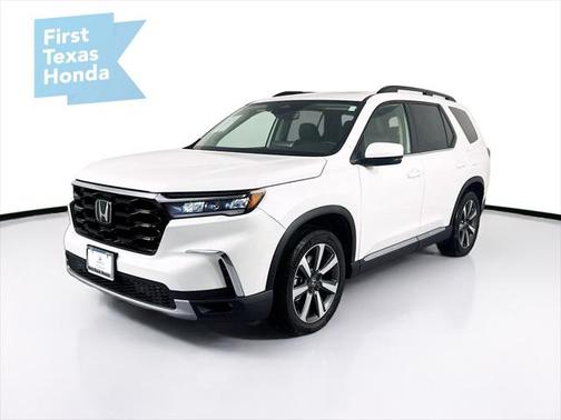 2025 Honda Pilot Touring 8-Passenger