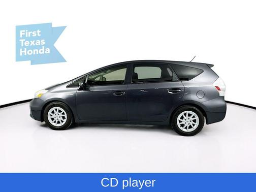 2014 Toyota Prius v Five