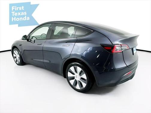 2024 Tesla Model Y Long Range Dual Motor All-Wheel Drive