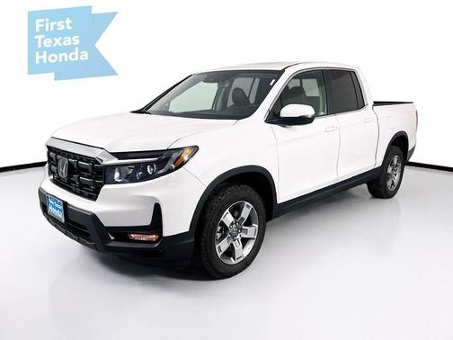 Platinum White Pearl 2026 Honda Ridgeline RTL
