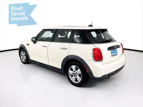 2016 MINI Hardtop Cooper