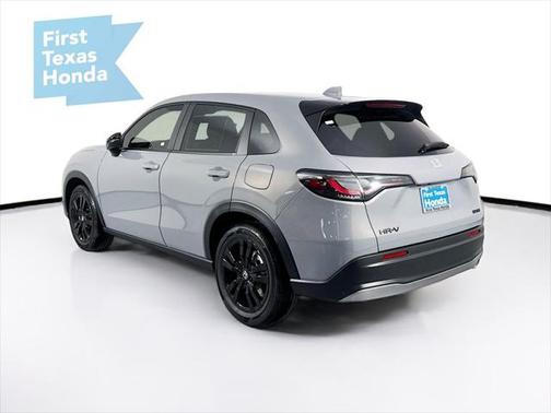 2026 Honda HR-V 2WD Sport