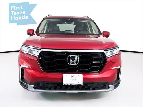 2025 Honda Pilot Touring 8-Passenger