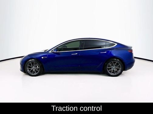 Deep Blue Metallic 2018 Tesla Model 3 Long Range